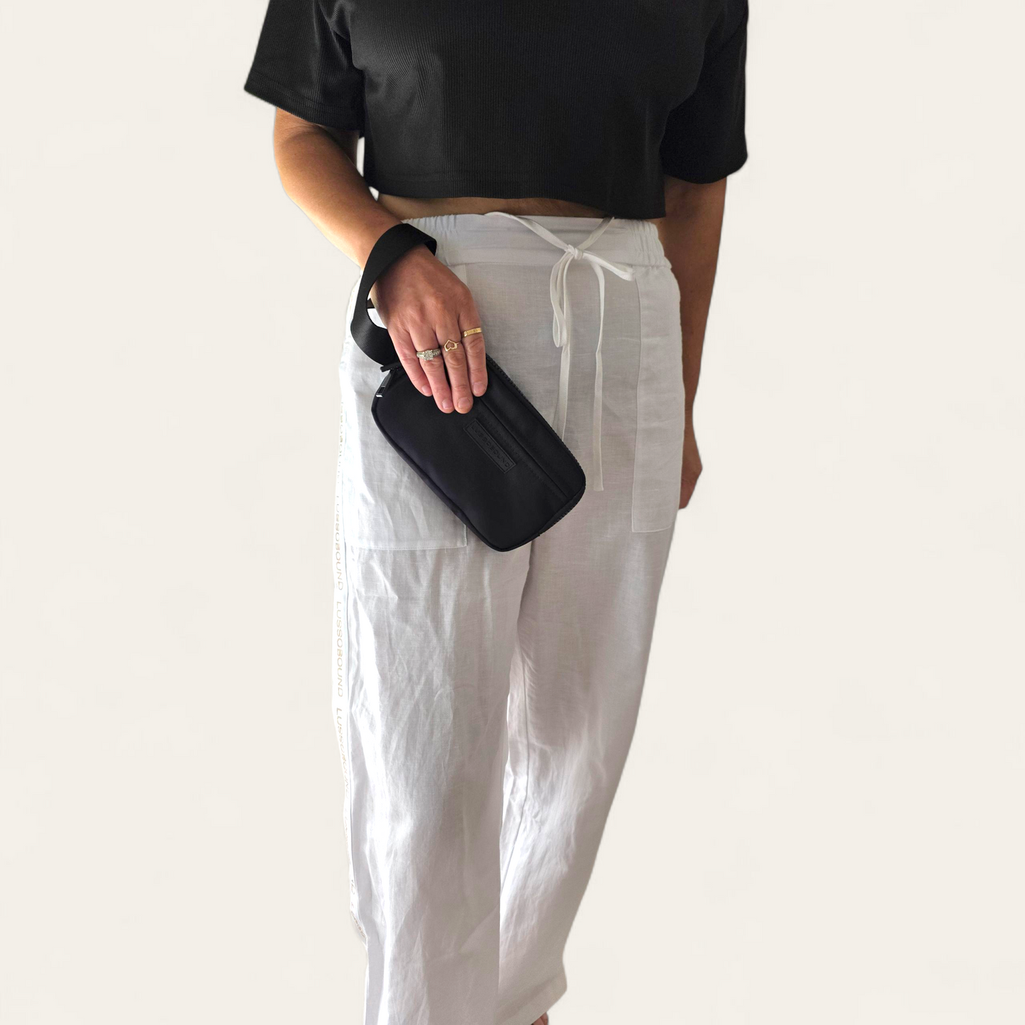 The Traveller Pouch - Black