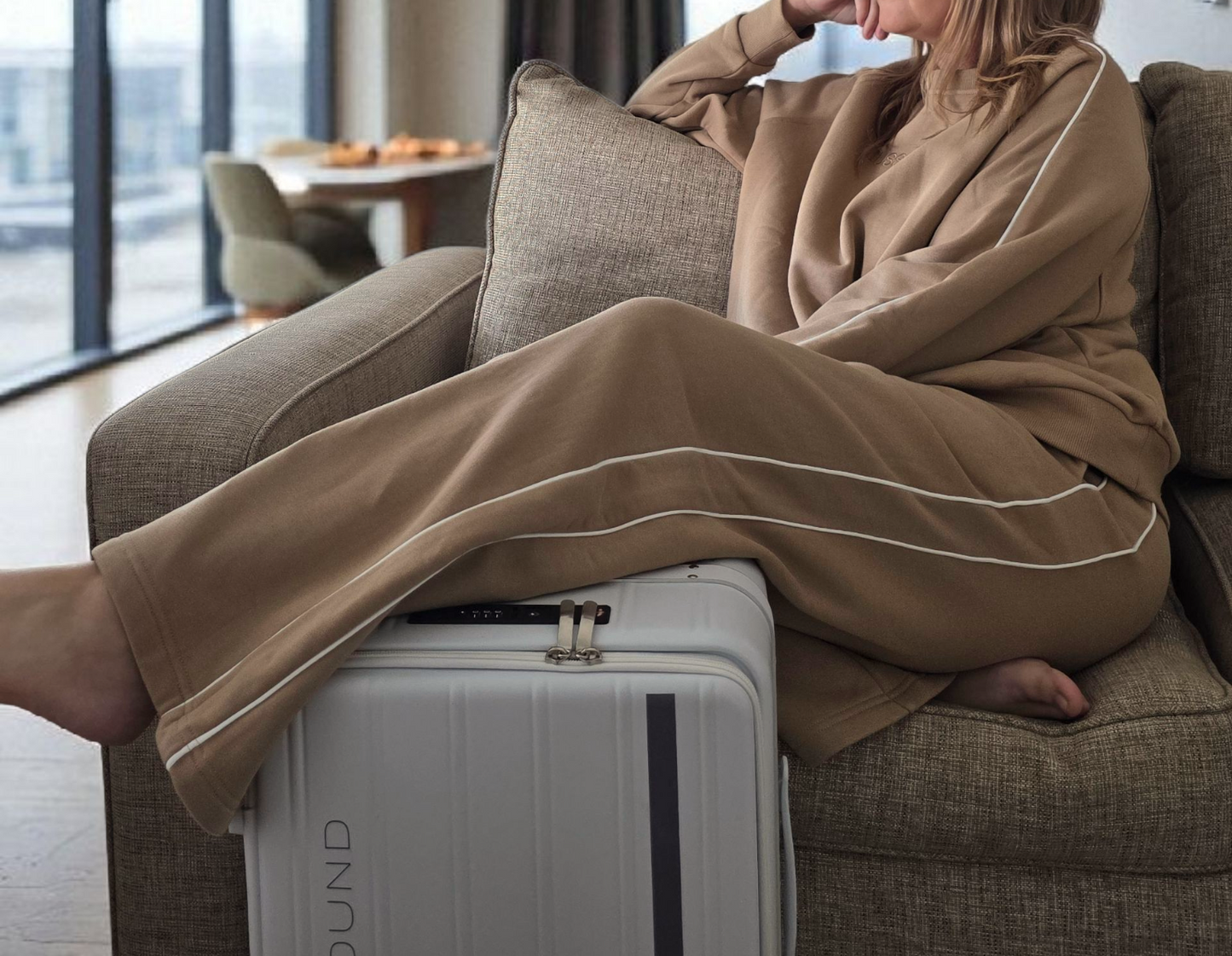 The Track Pants - Latte