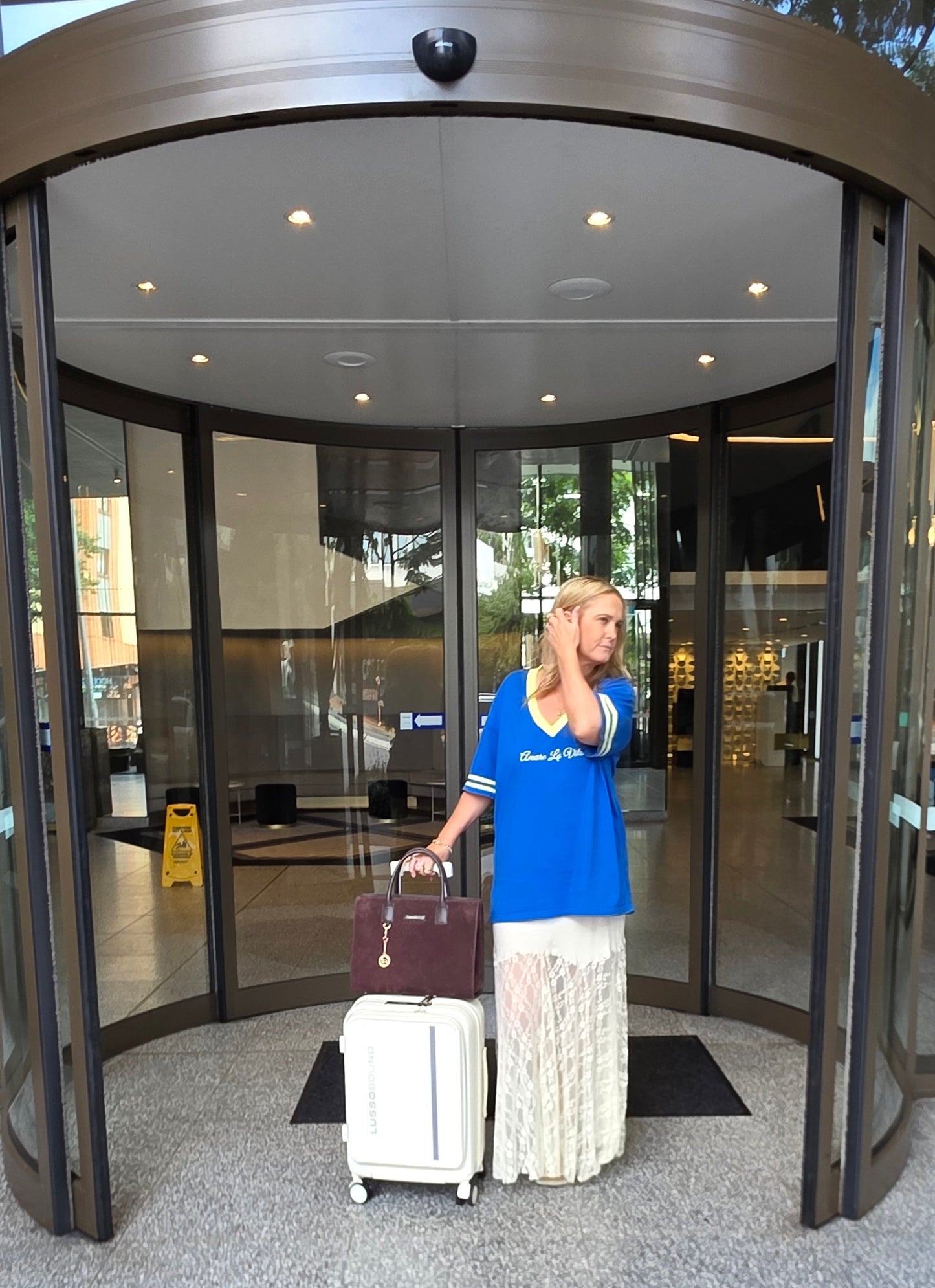 The Transit Carry-On Elite