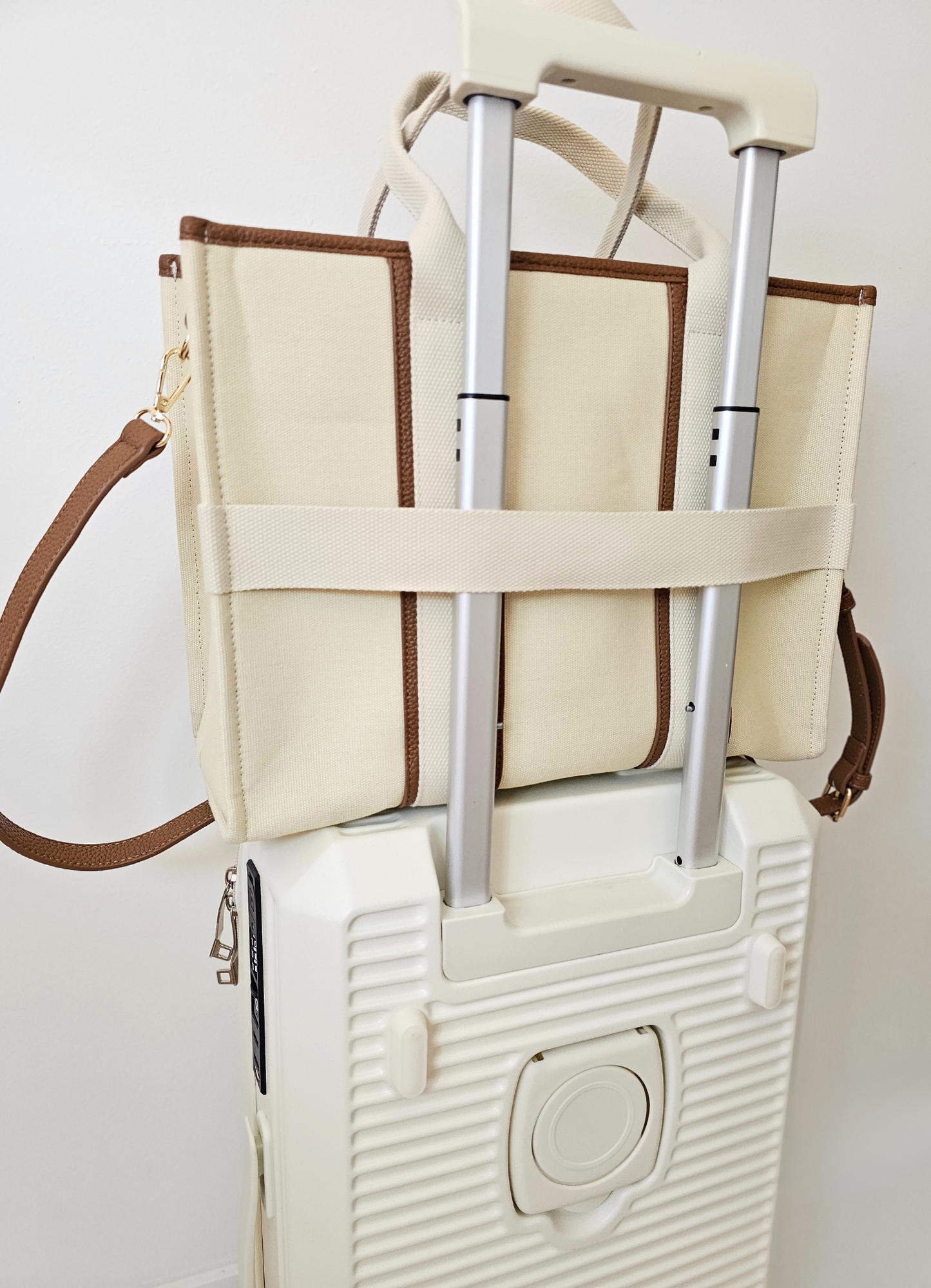The Lusso Traveller Tote - Chocolate