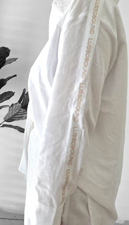 The Women's Lusso Shirt