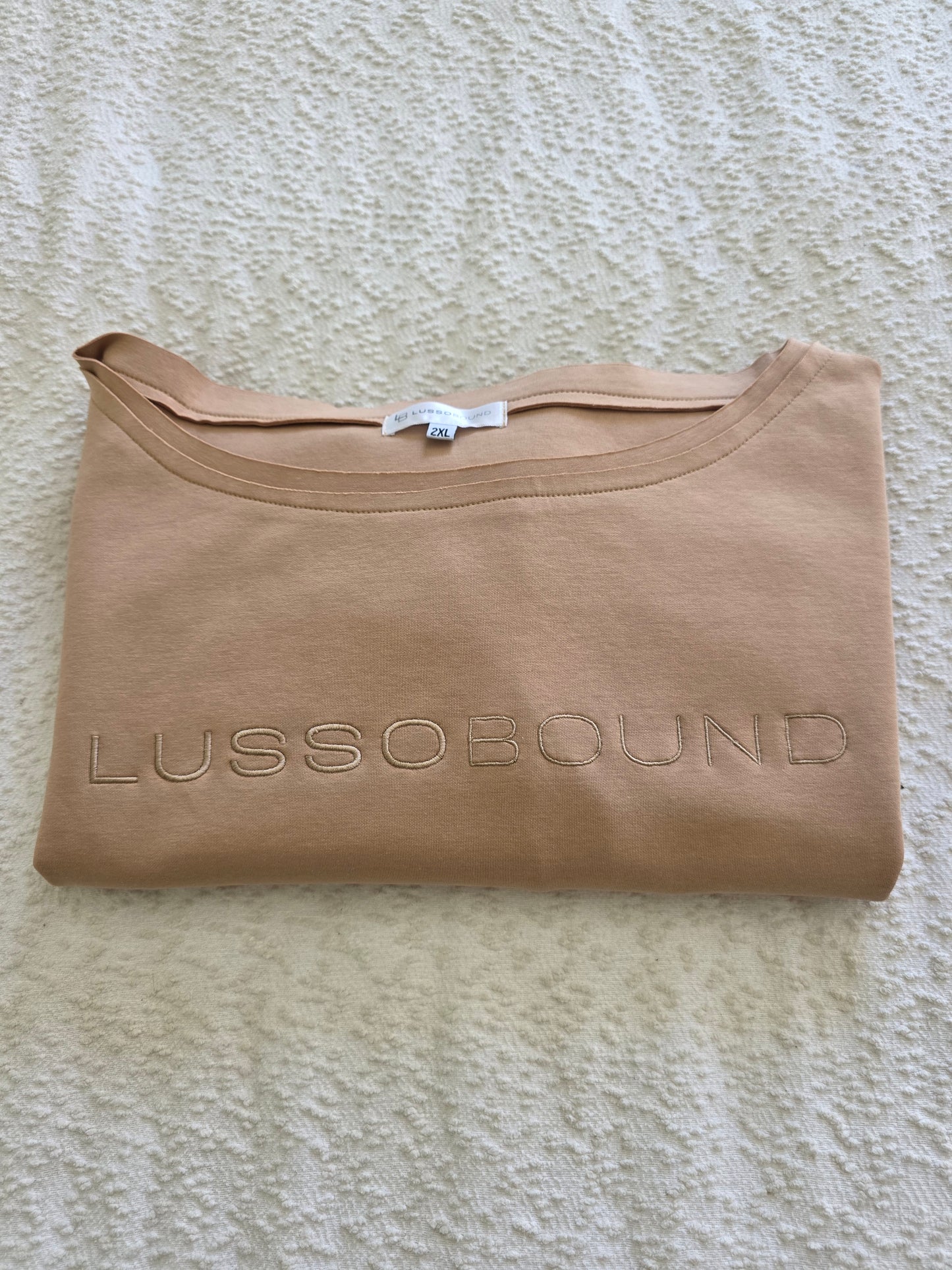 The Layover Off-Shoulder Sweater - Warm Camel