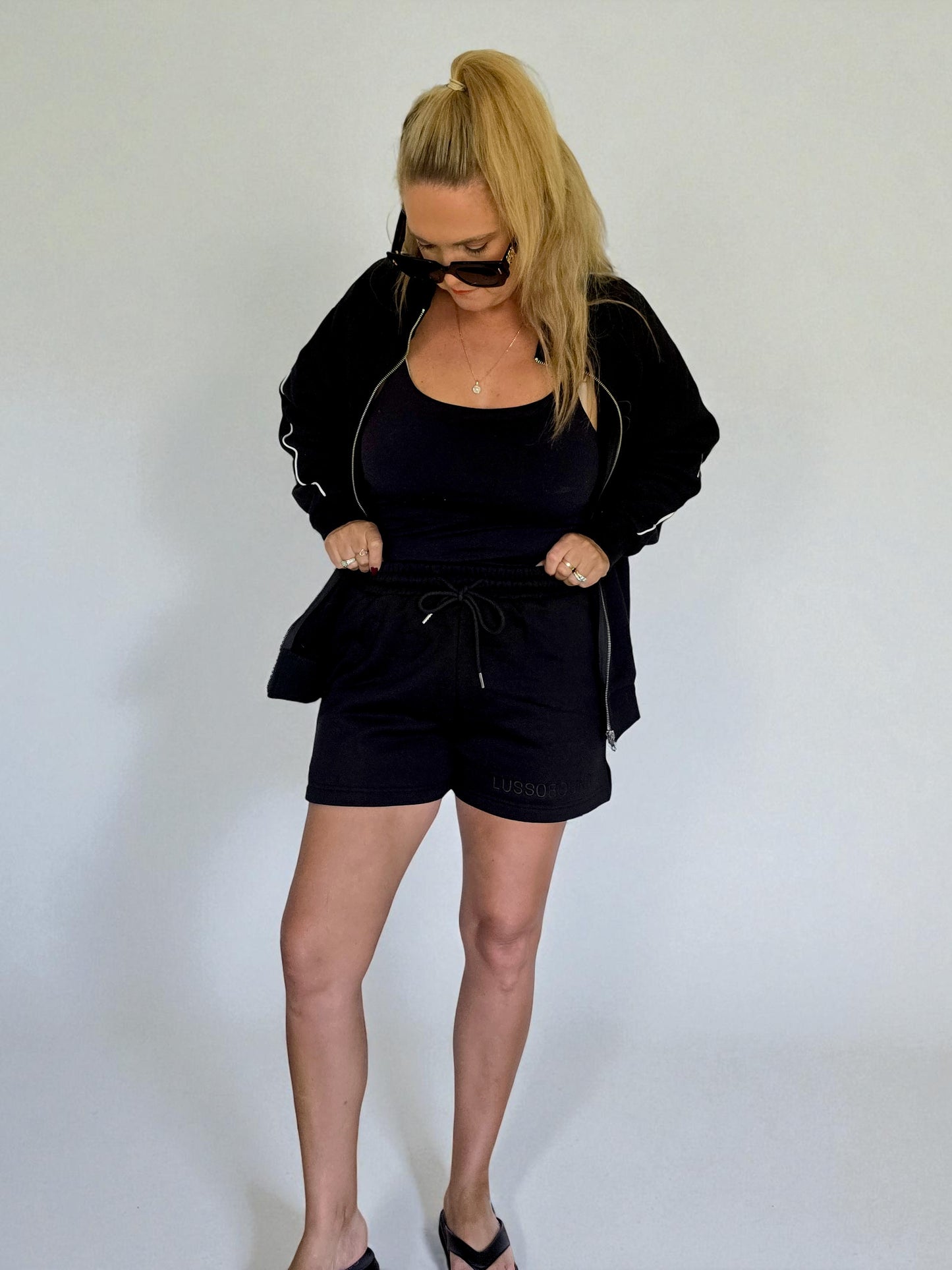 The Track Shorts - Black