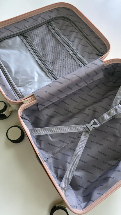 The Transit Carry-On Elite
