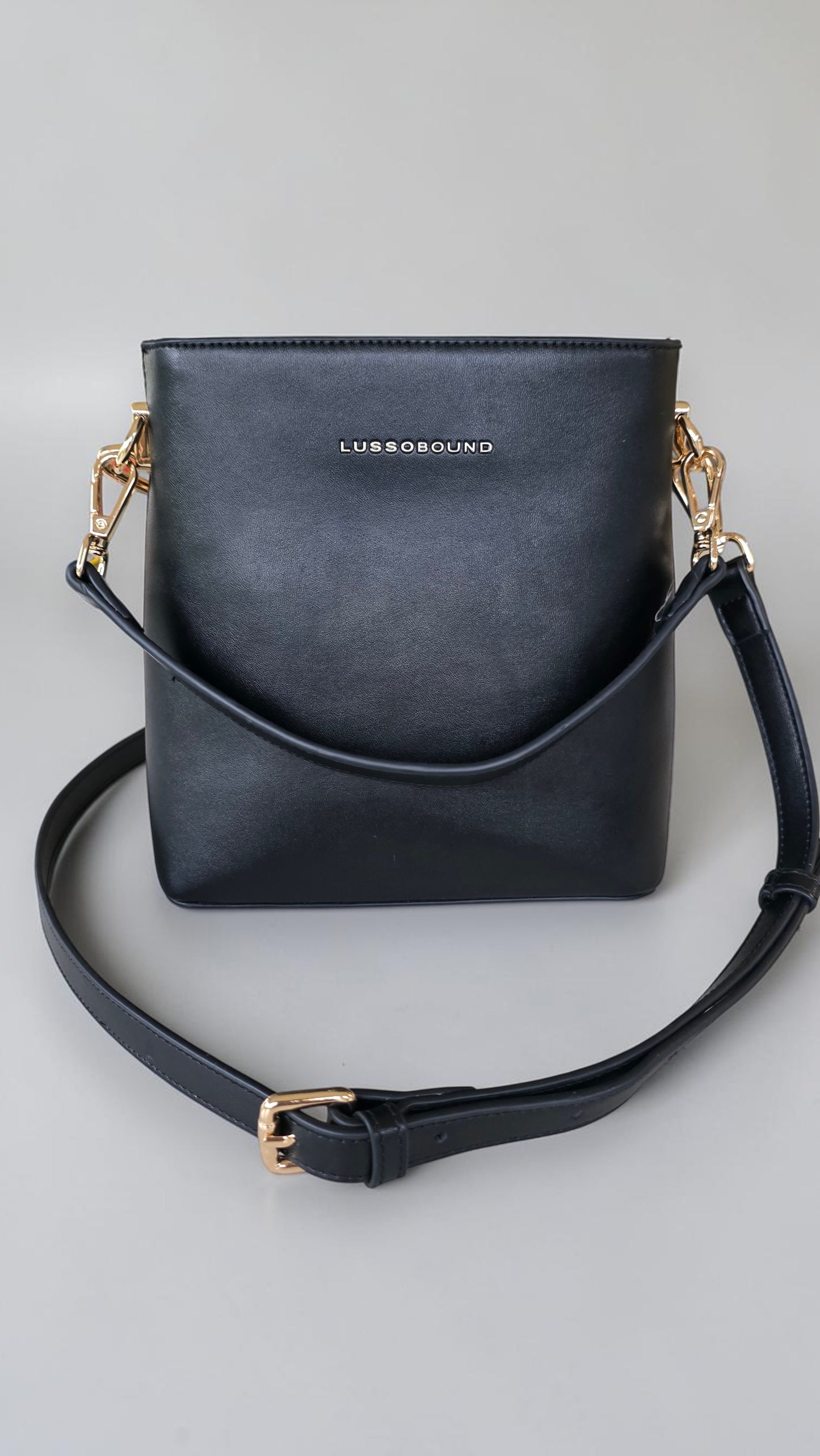 The Leather Mini Florence Crossbody - Black