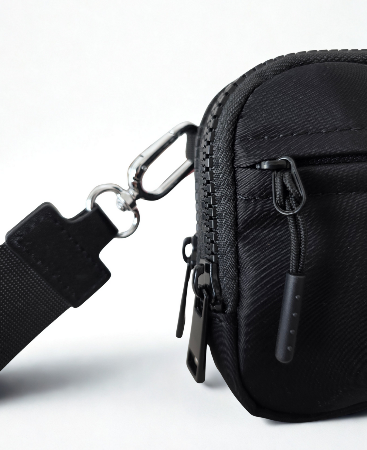 The Traveller Pouch - Black