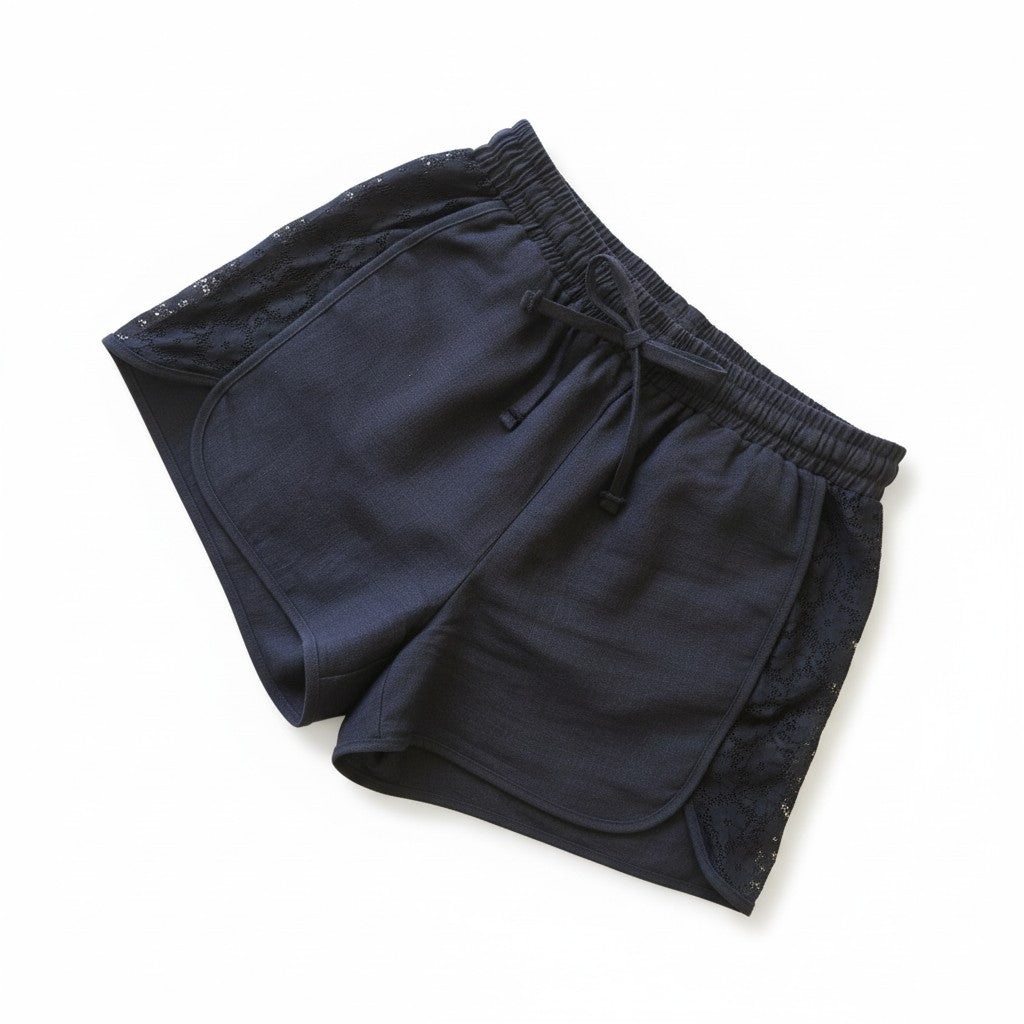 The Women's Lace Como Shorts