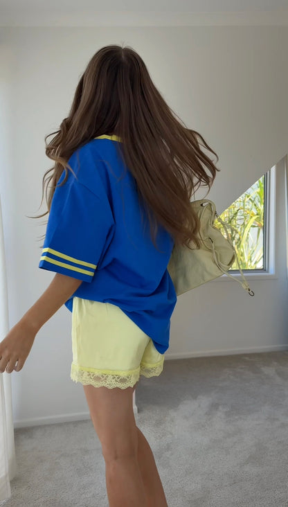Amare La Vita Oversized Tee