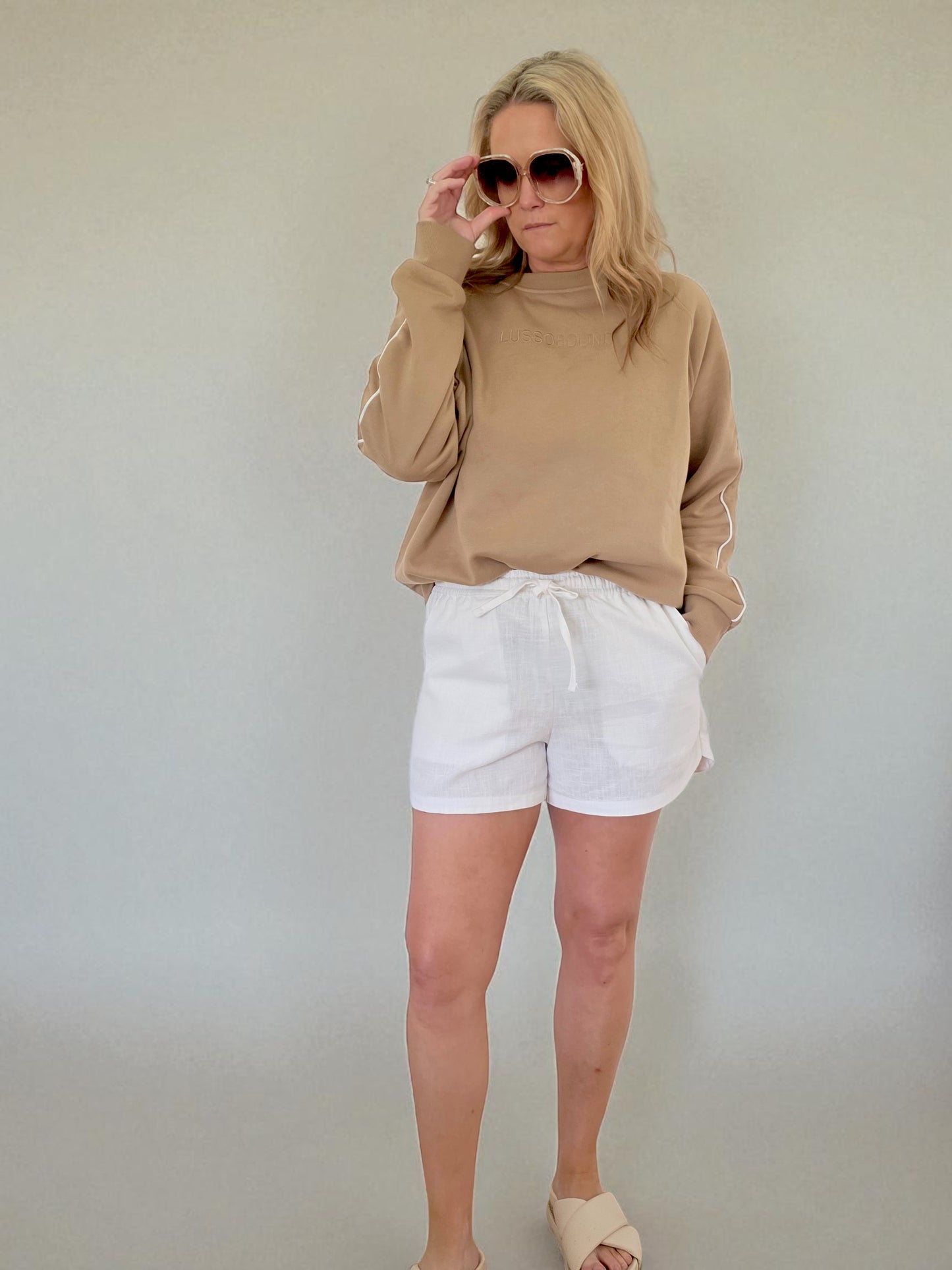 The Track Sweater - Latte